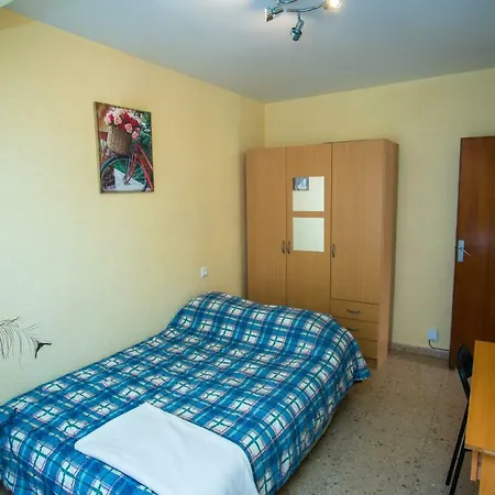 Comodo A 10 Min Del Centro Apartment *